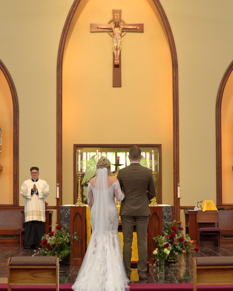 totus-media-catholic-wedding-videographer-in-iowa